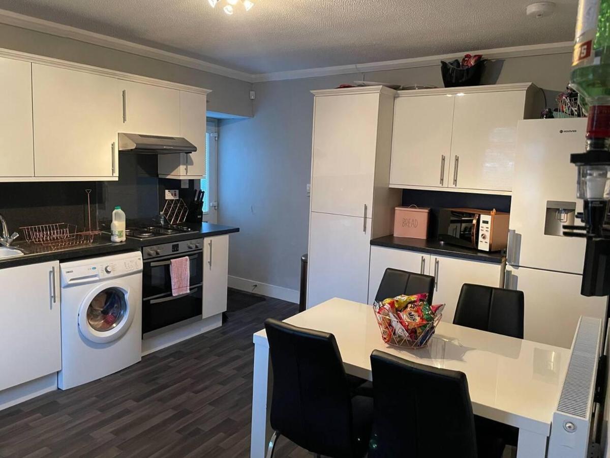 Rural Chapel Cottage Near Airport Bar & Hot Tub Aberdeen Bagian luar foto